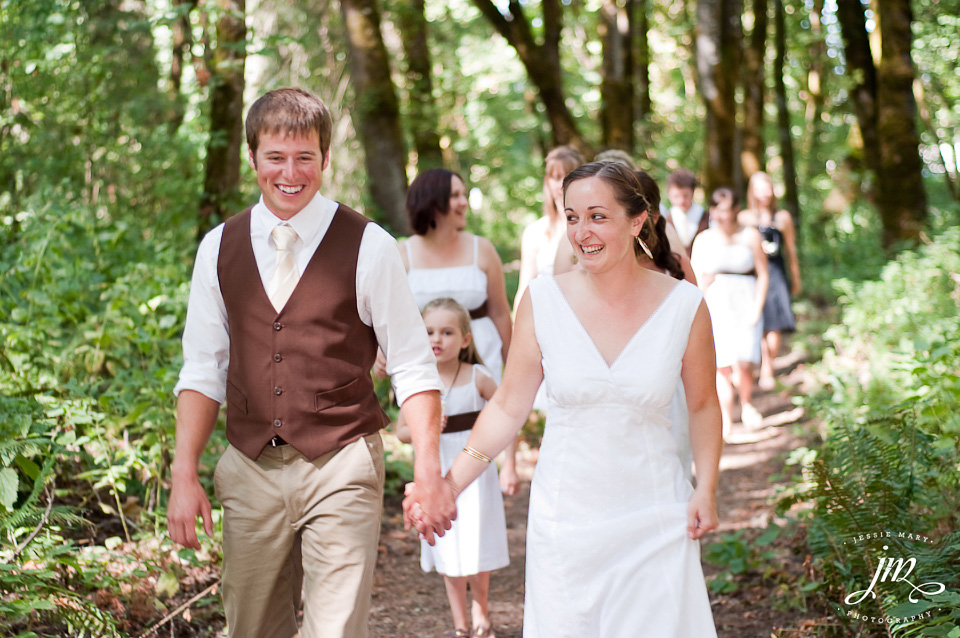 Outdoor Wedding in Oregon 2 - Jessie Mary Co.